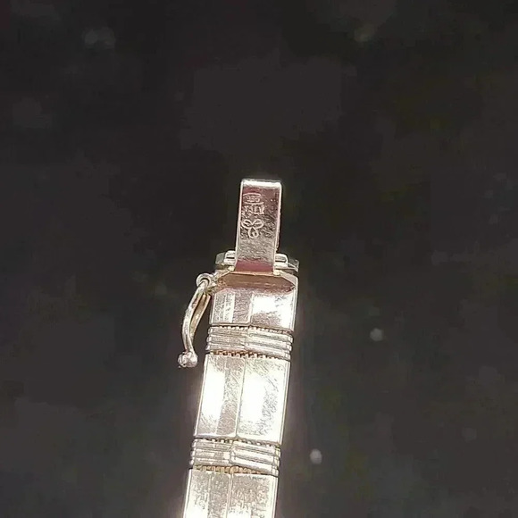 Sterling Silver 2 Tone 7 1/2" Bracelet With Safety - Picture 3 of 3